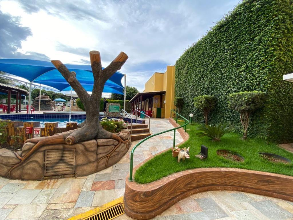 Flats Proximo Ao Shopping Singapura - Descer Com Bebidas O Park Aquatico 711 *