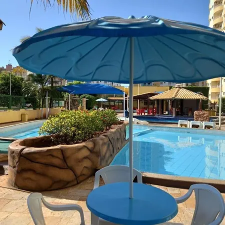 Flats Proximo Ao Shopping Singapura - Pode Descer Com Bebidas Para O Park Aquatico 711 Caldas Novas Exterior foto