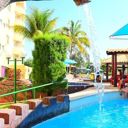 Flats Proximo Ao Shopping Singapura - Pode Descer Com Bebidas Para O Park Aquatico 711 Caldas Novas Exterior foto